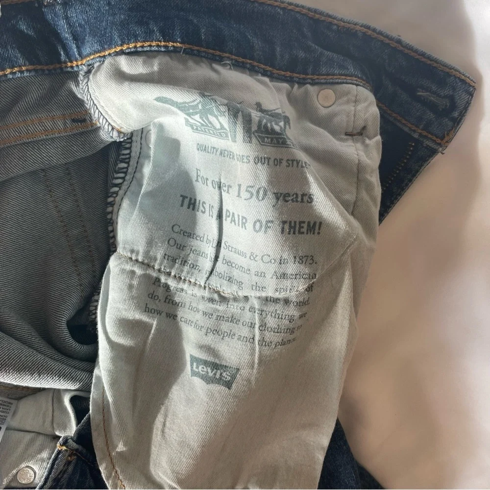 Levi’s Men’s 514 Straight Jeans